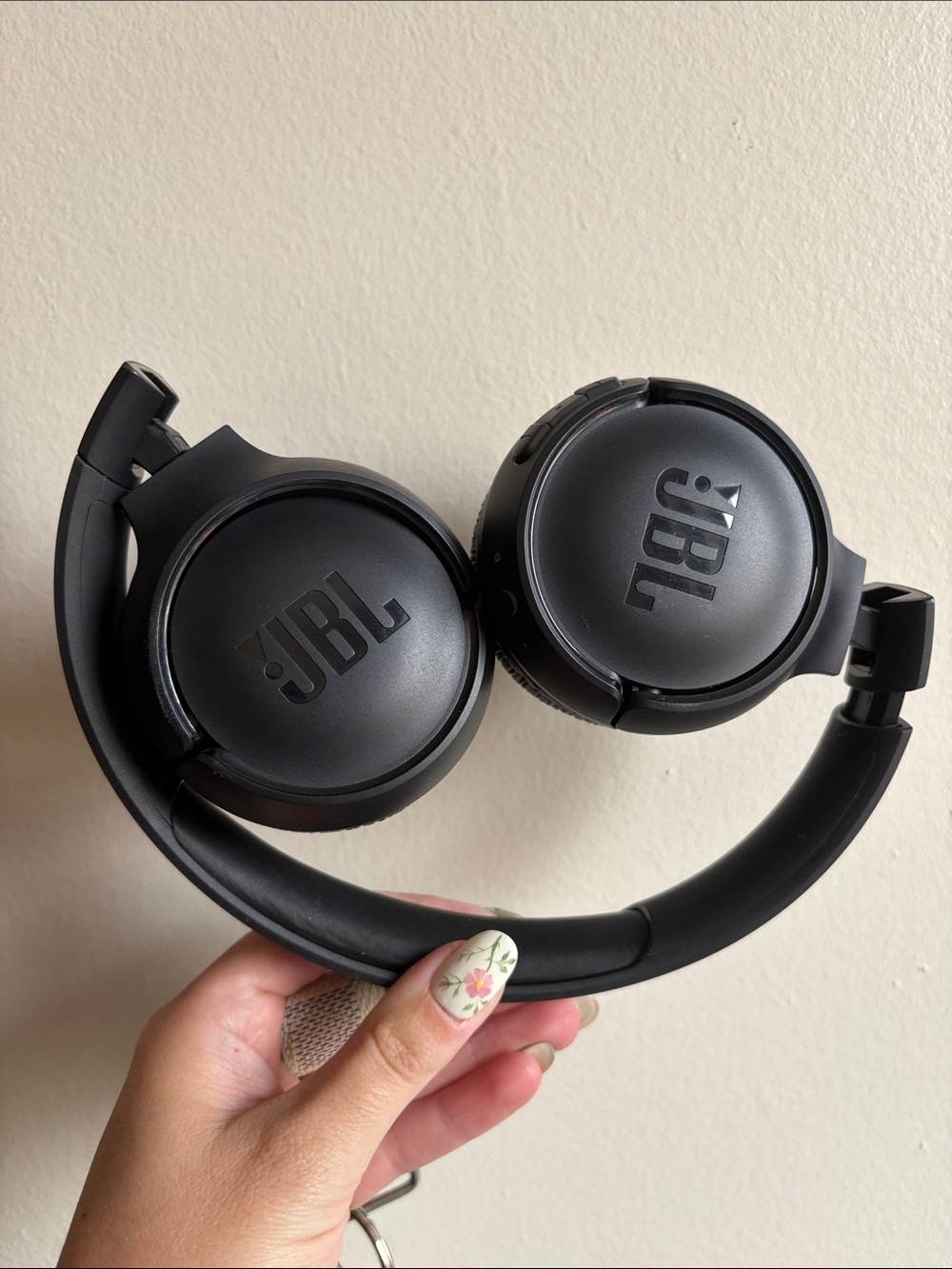 JBL Black Foldable Over-Ear Headphones